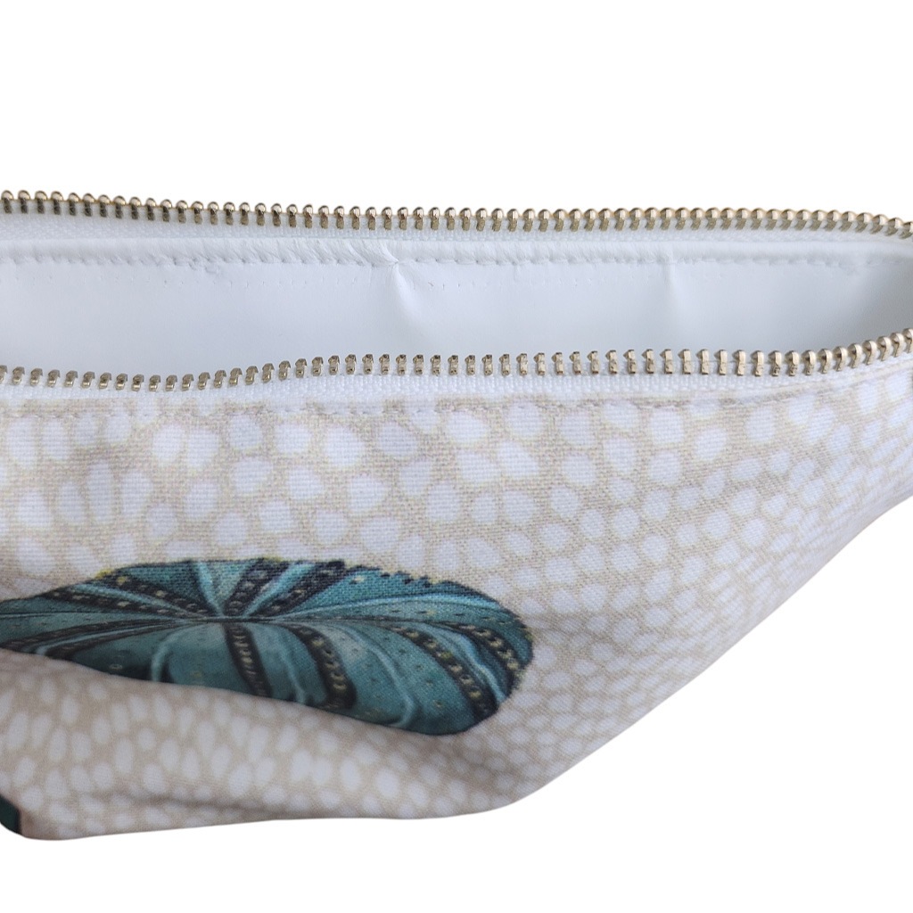 Designer Fabric Wash Bag - Image 3