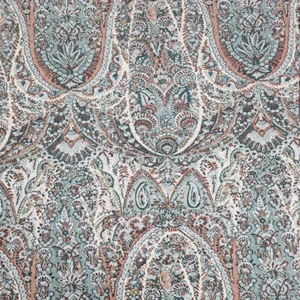 Travers, Mahara Fabric